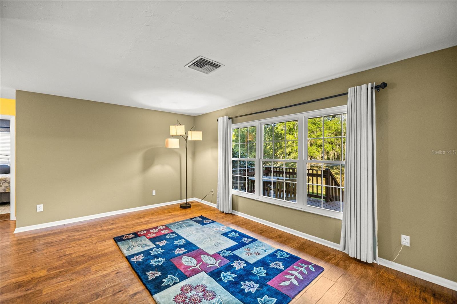 RAINBOW SPRINGS WOODLANDS - Residential