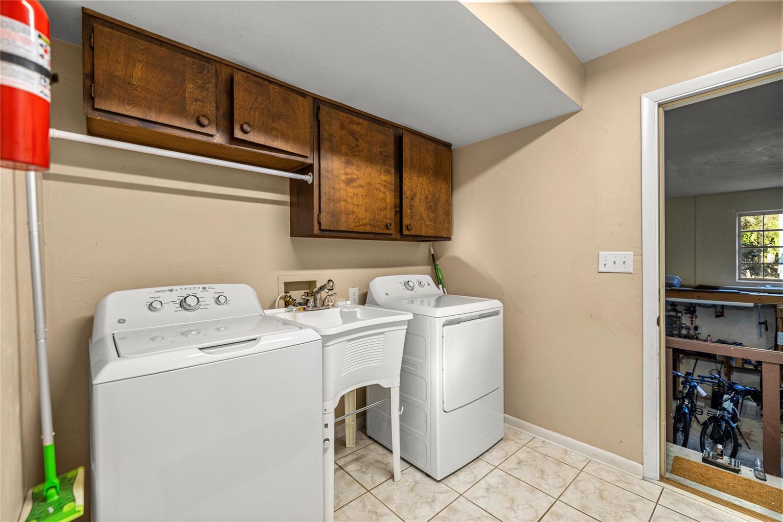 RAINBOW SPRINGS WOODLANDS - Residential