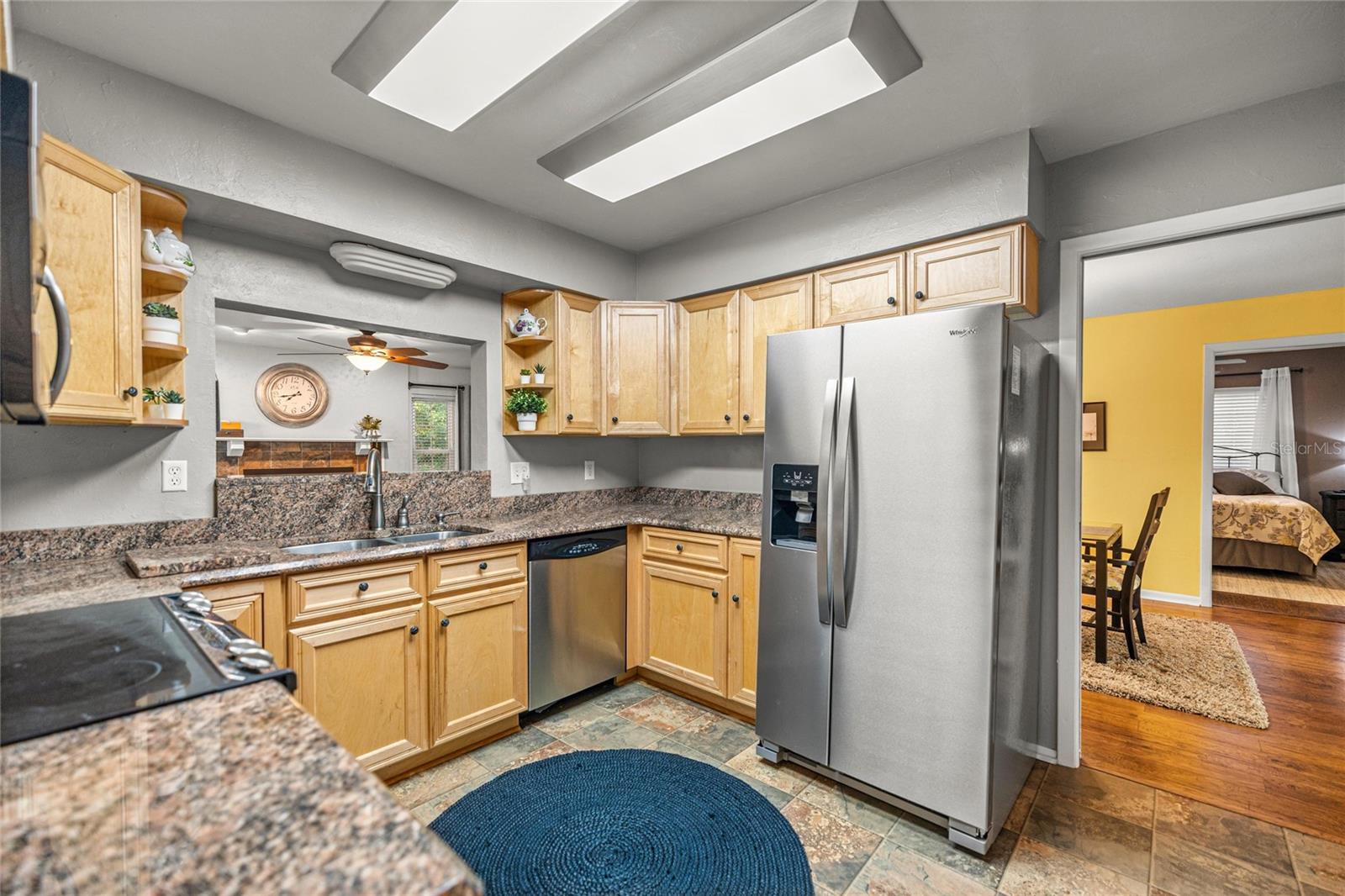 RAINBOW SPRINGS WOODLANDS - Residential