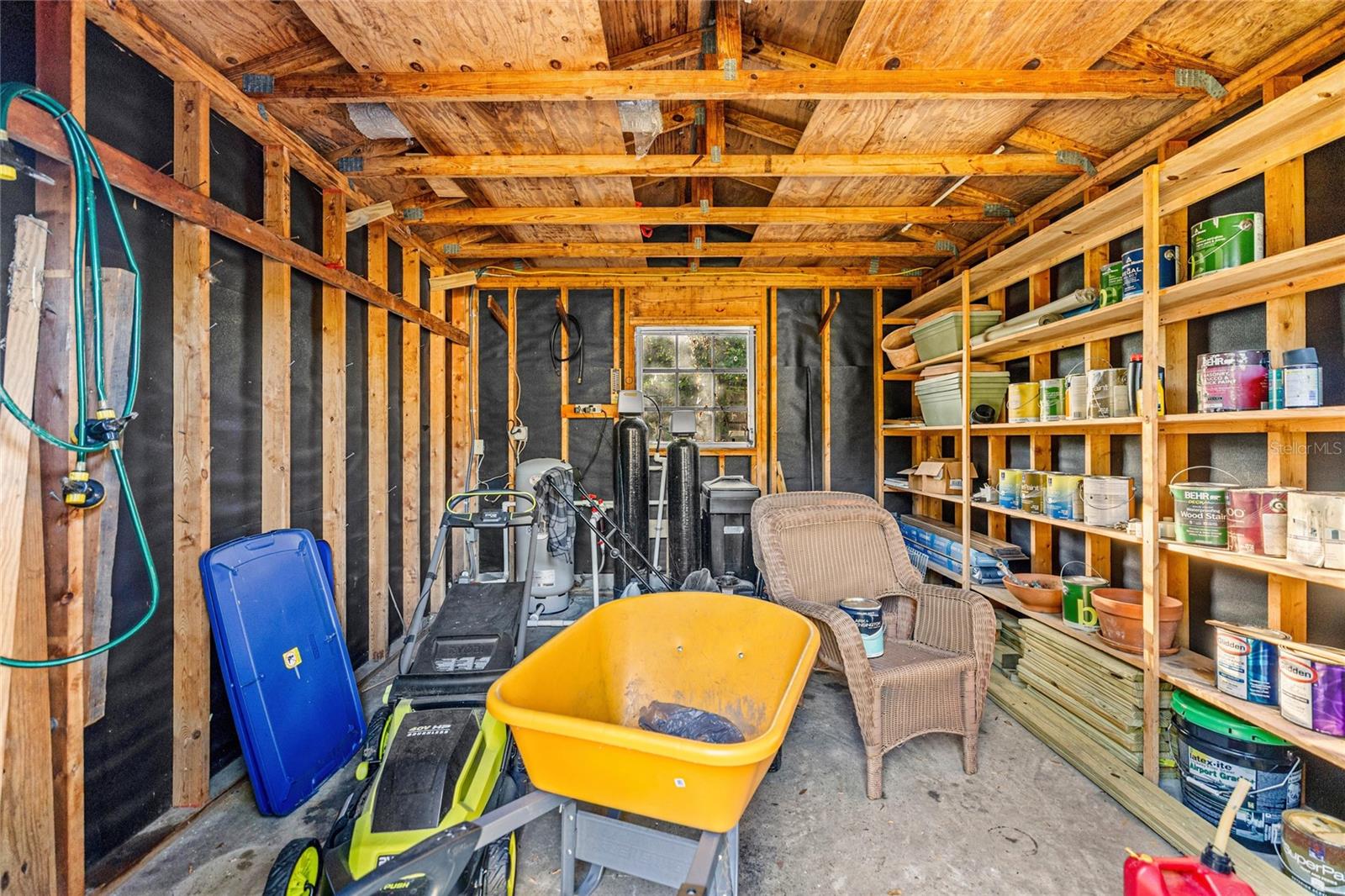 RAINBOW SPRINGS WOODLANDS - Residential