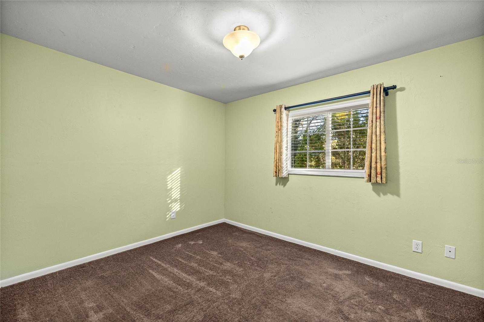 RAINBOW SPRINGS WOODLANDS - Residential