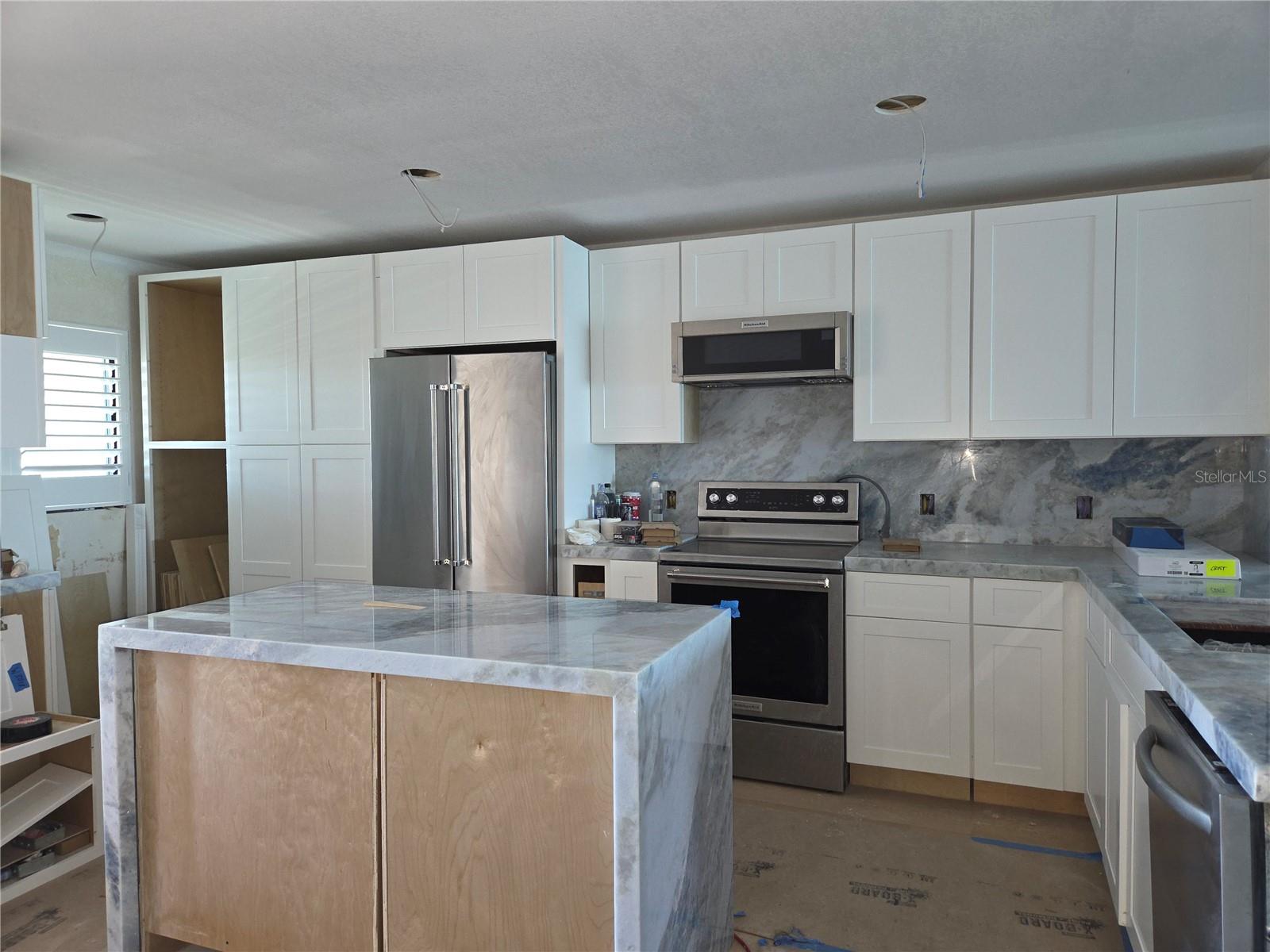 THE VILLAGE AT TIERRA VERDE - Residential Lease