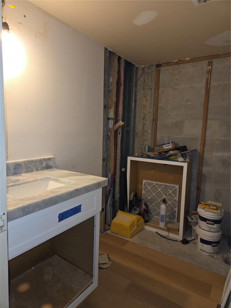 THE VILLAGE AT TIERRA VERDE - Residential Lease