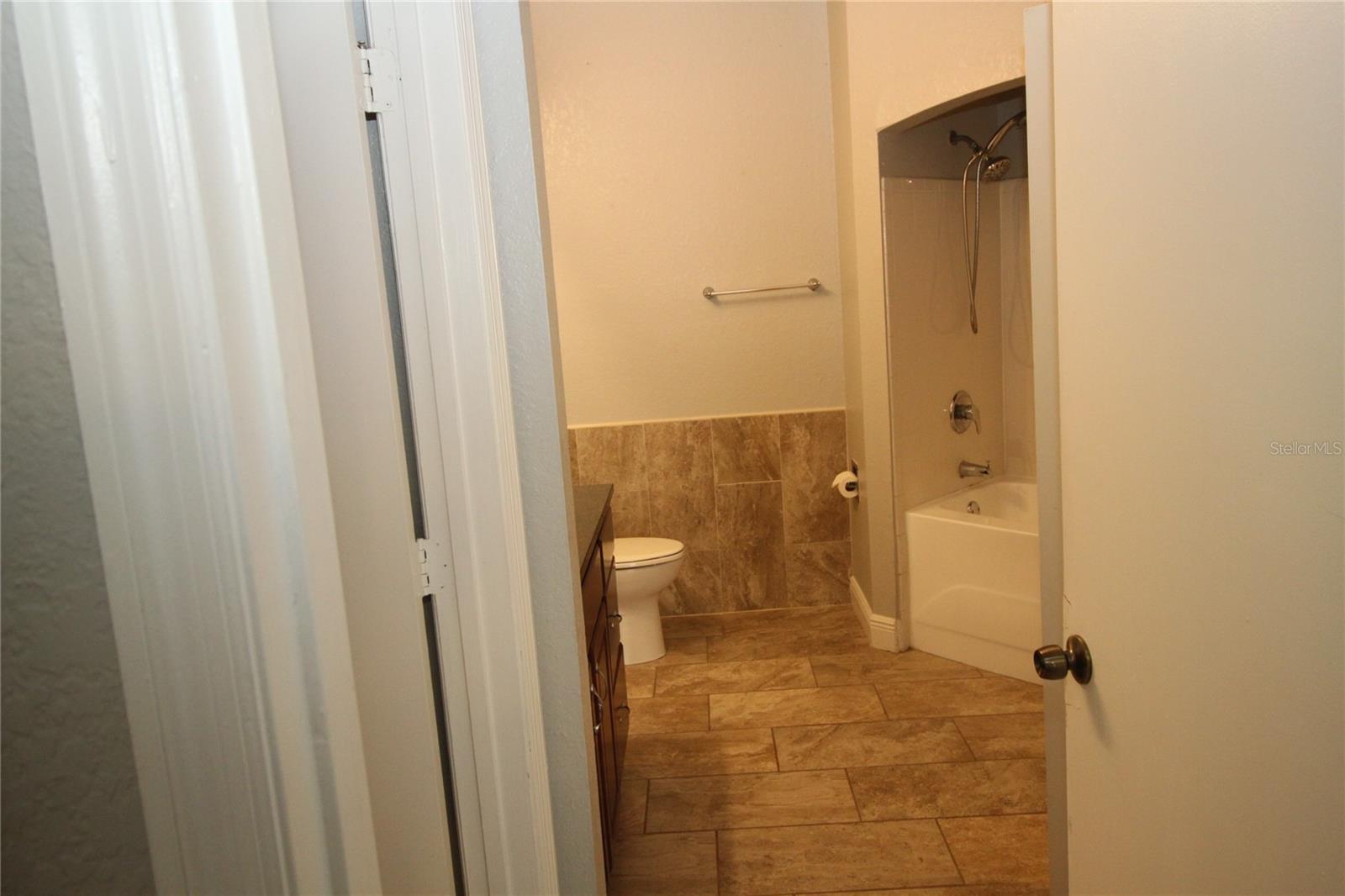 NOTTING HILL A CONDOMINIUM - Residential Lease