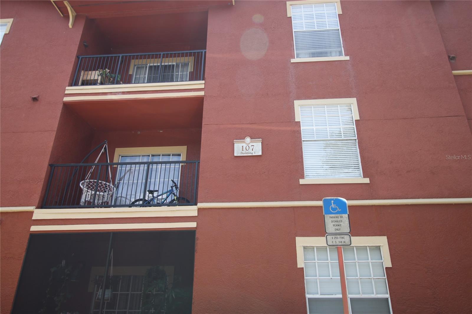 NOTTING HILL A CONDOMINIUM - Residential Lease