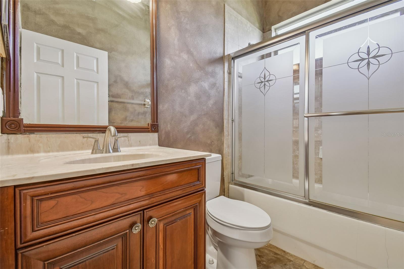 VINEYARDS - Residential