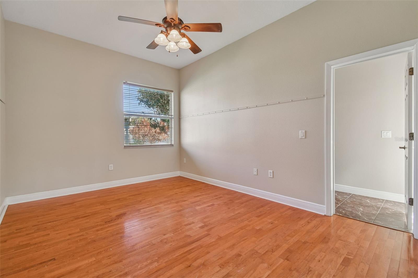 VINEYARDS - Residential