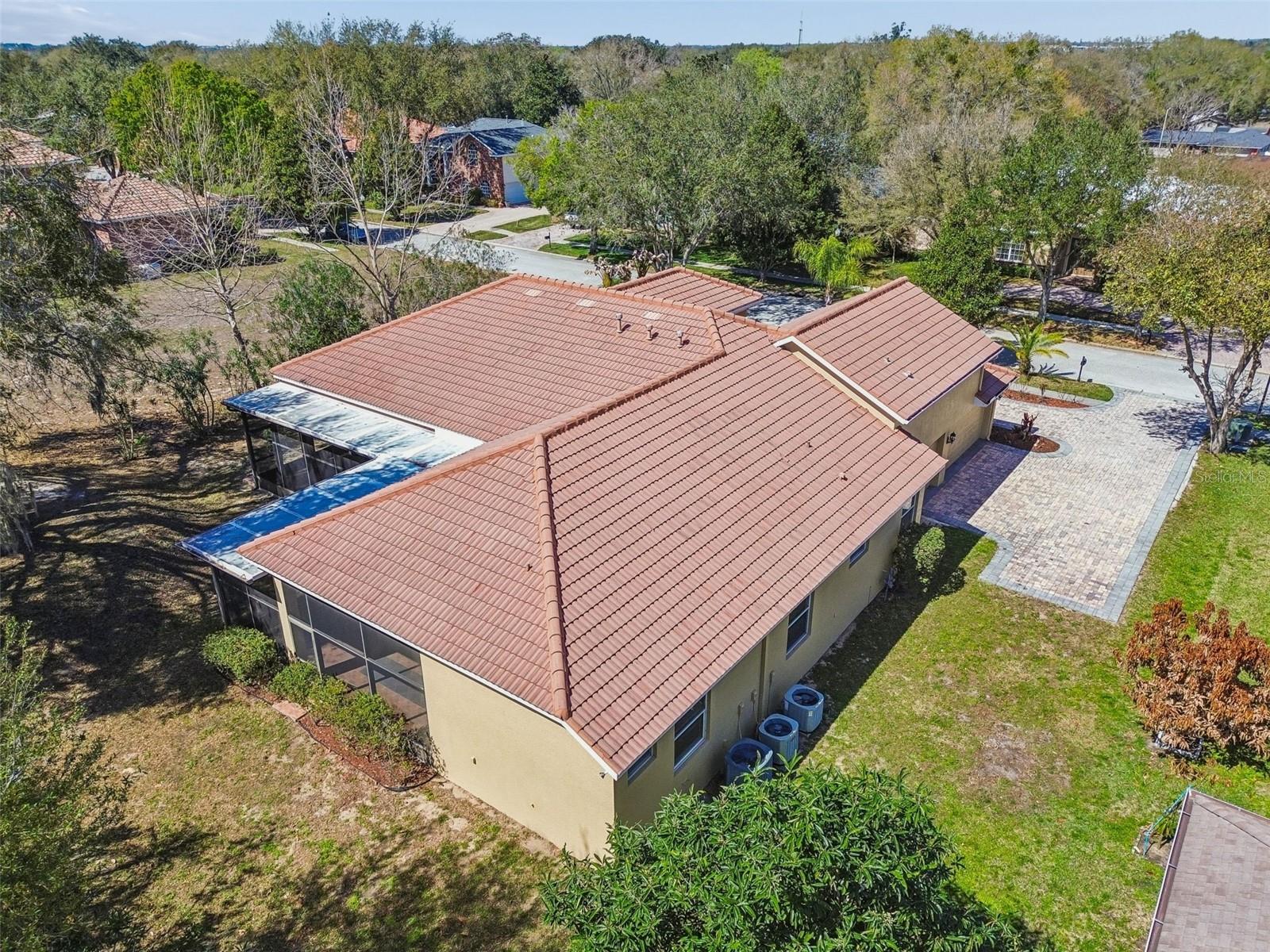 VINEYARDS - Residential