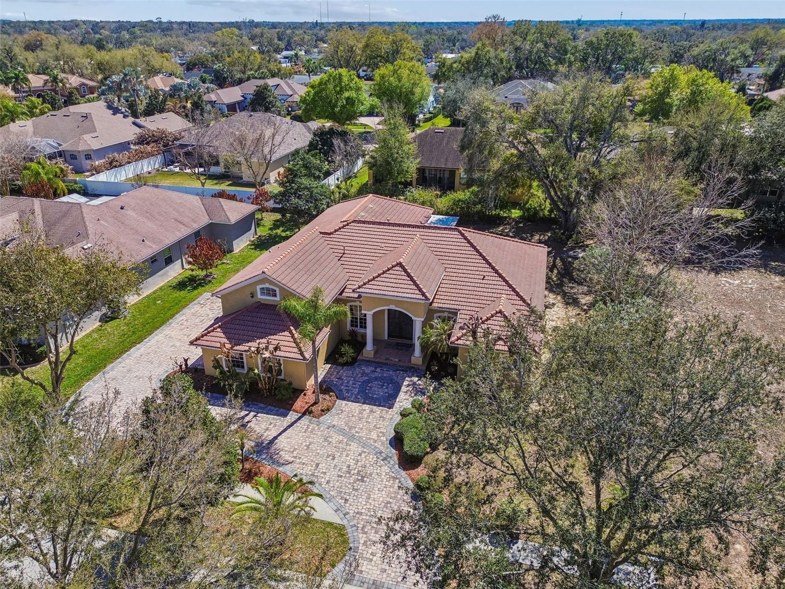 VINEYARDS - Residential