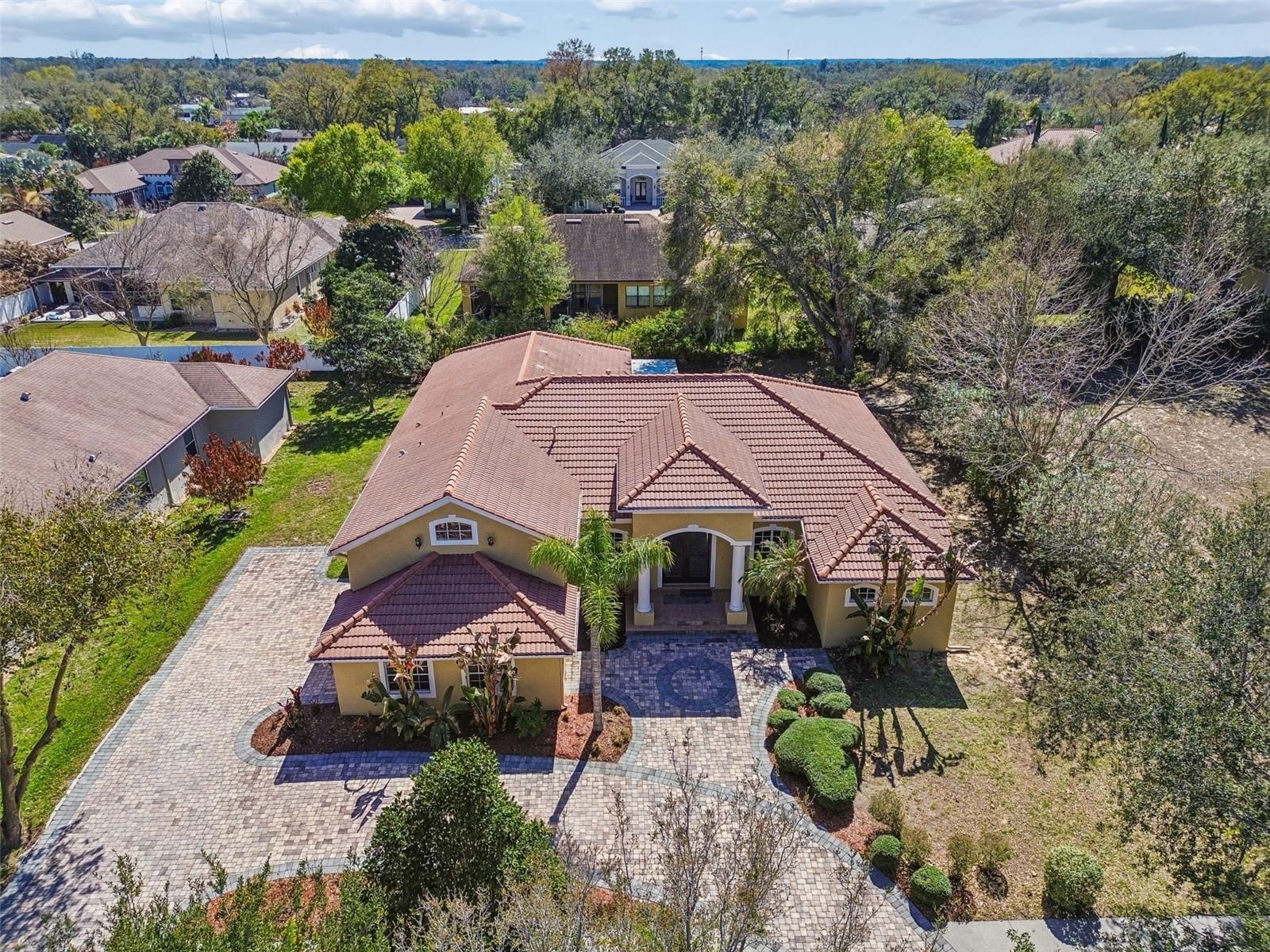 VINEYARDS - Residential