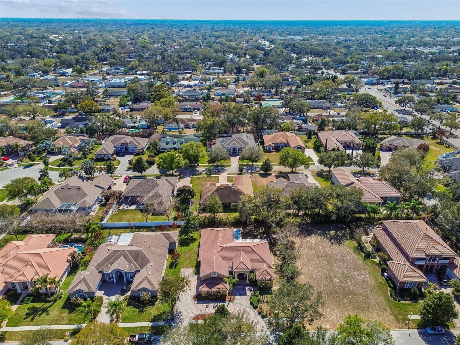 VINEYARDS - Residential