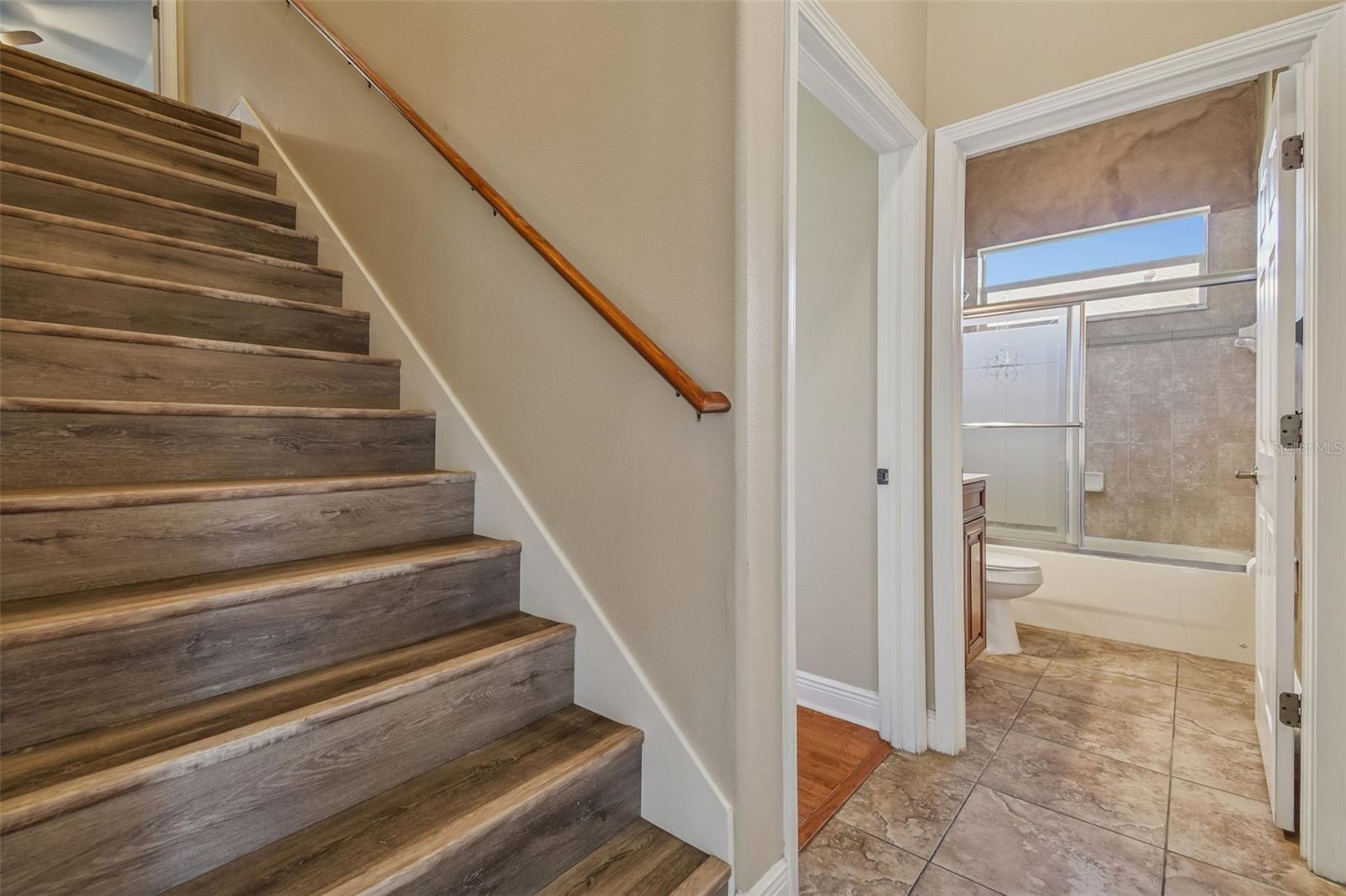 VINEYARDS - Residential