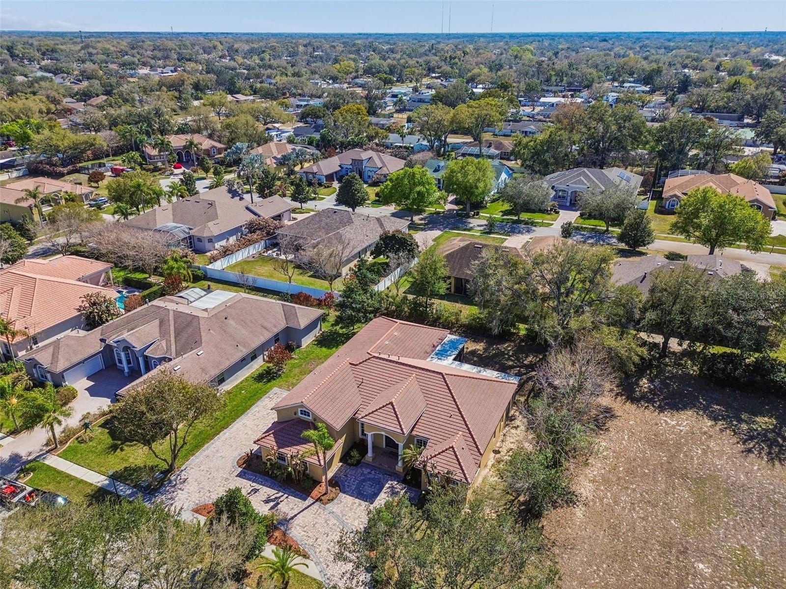 VINEYARDS - Residential