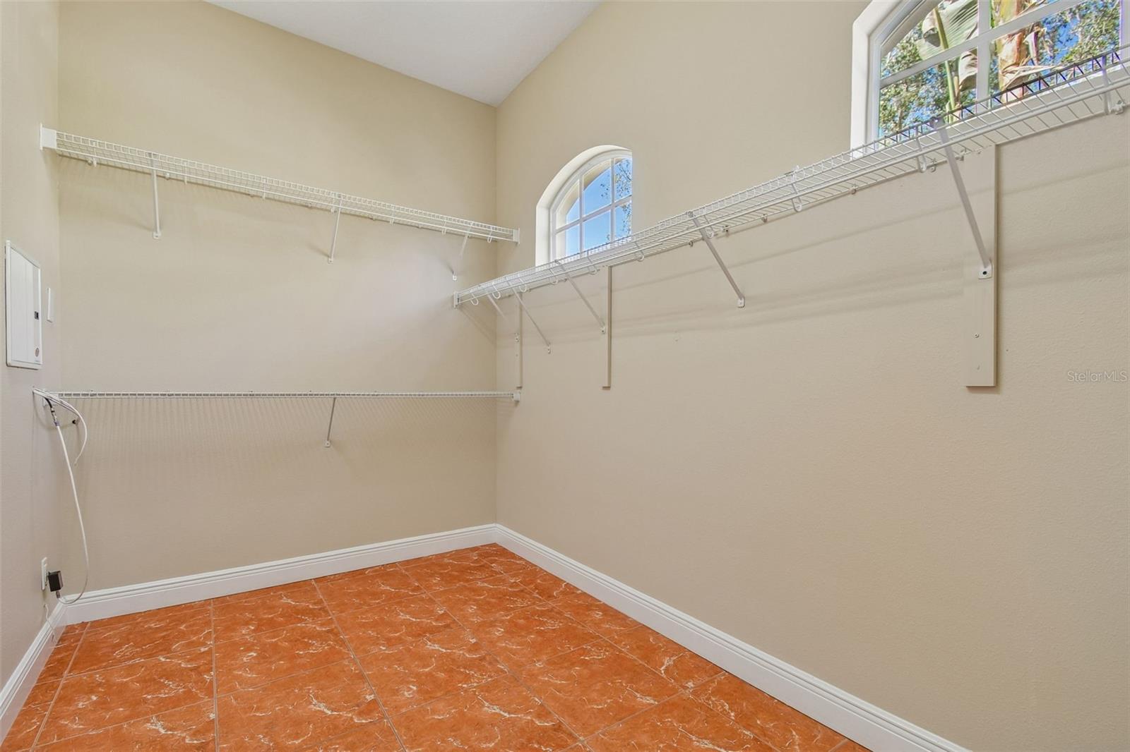 VINEYARDS - Residential