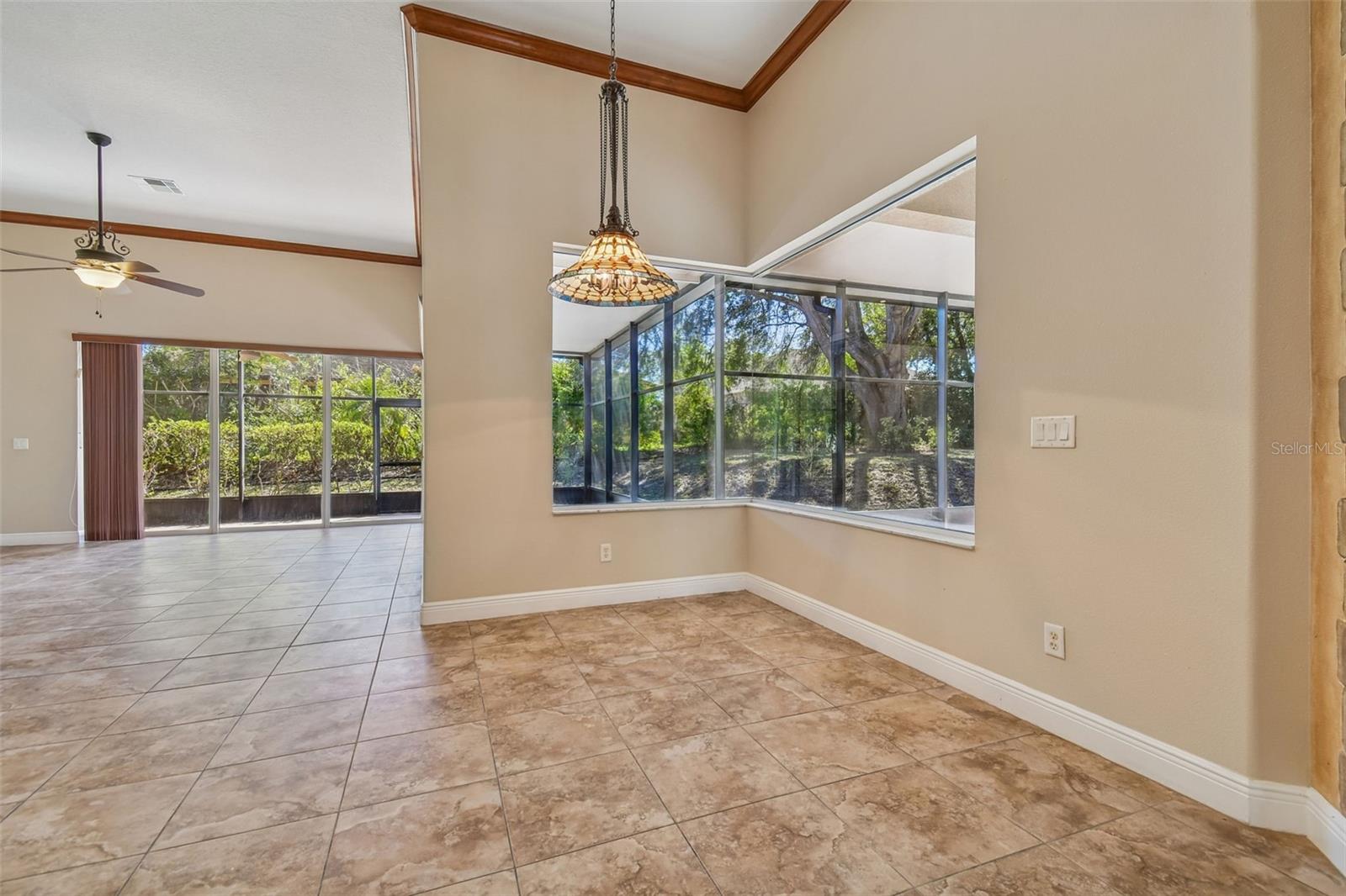 VINEYARDS - Residential