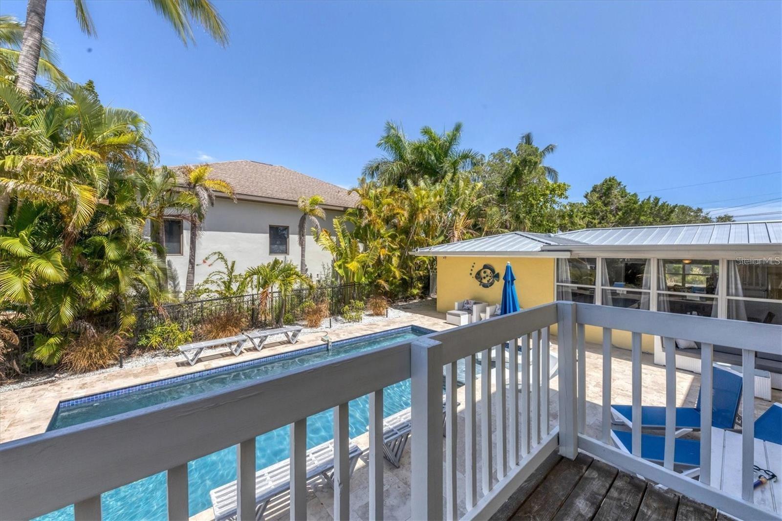 SIESTA MANOR SEC 1 - Residential Lease