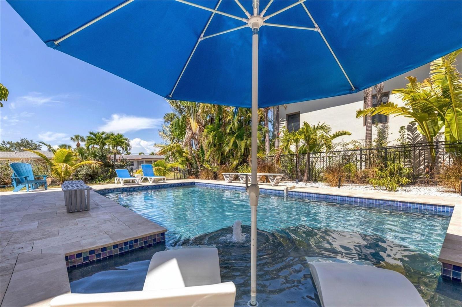 SIESTA MANOR SEC 1 - Residential Lease