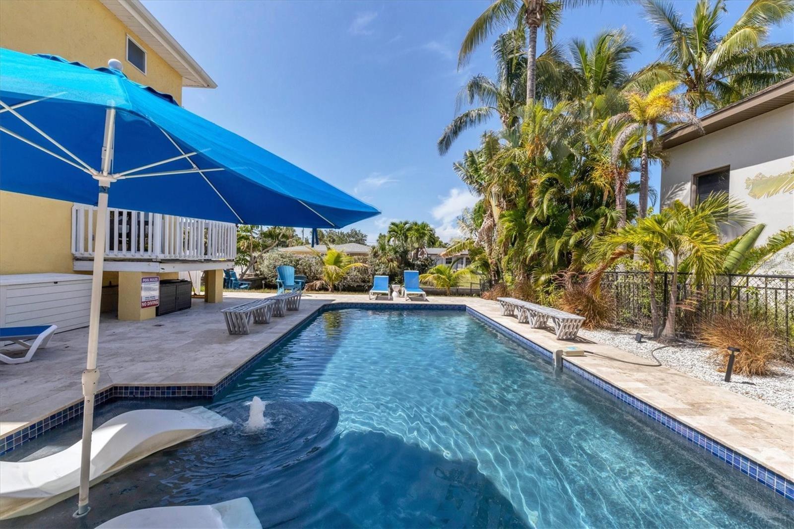 SIESTA MANOR SEC 1 - Residential Lease