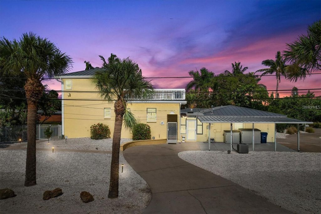 Photo of 301 Avenida Madera #A, Sarasota, FL 34242 (MLS # A4649551)