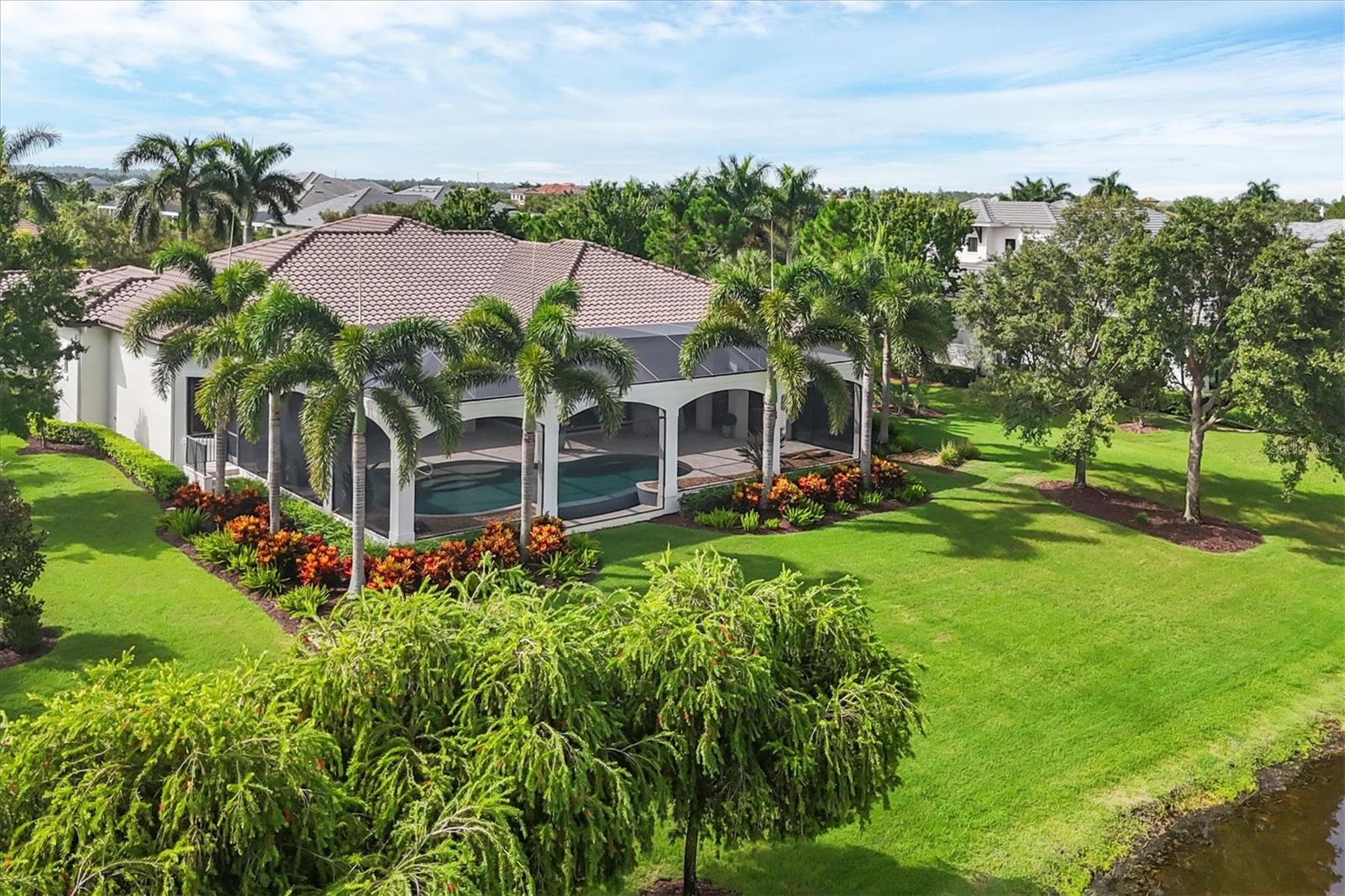 LAKE CLUB PH II - Residential