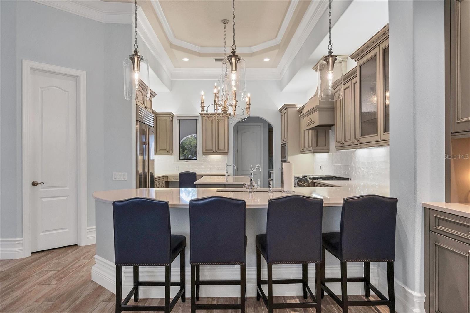 LAKE CLUB PH II - Residential