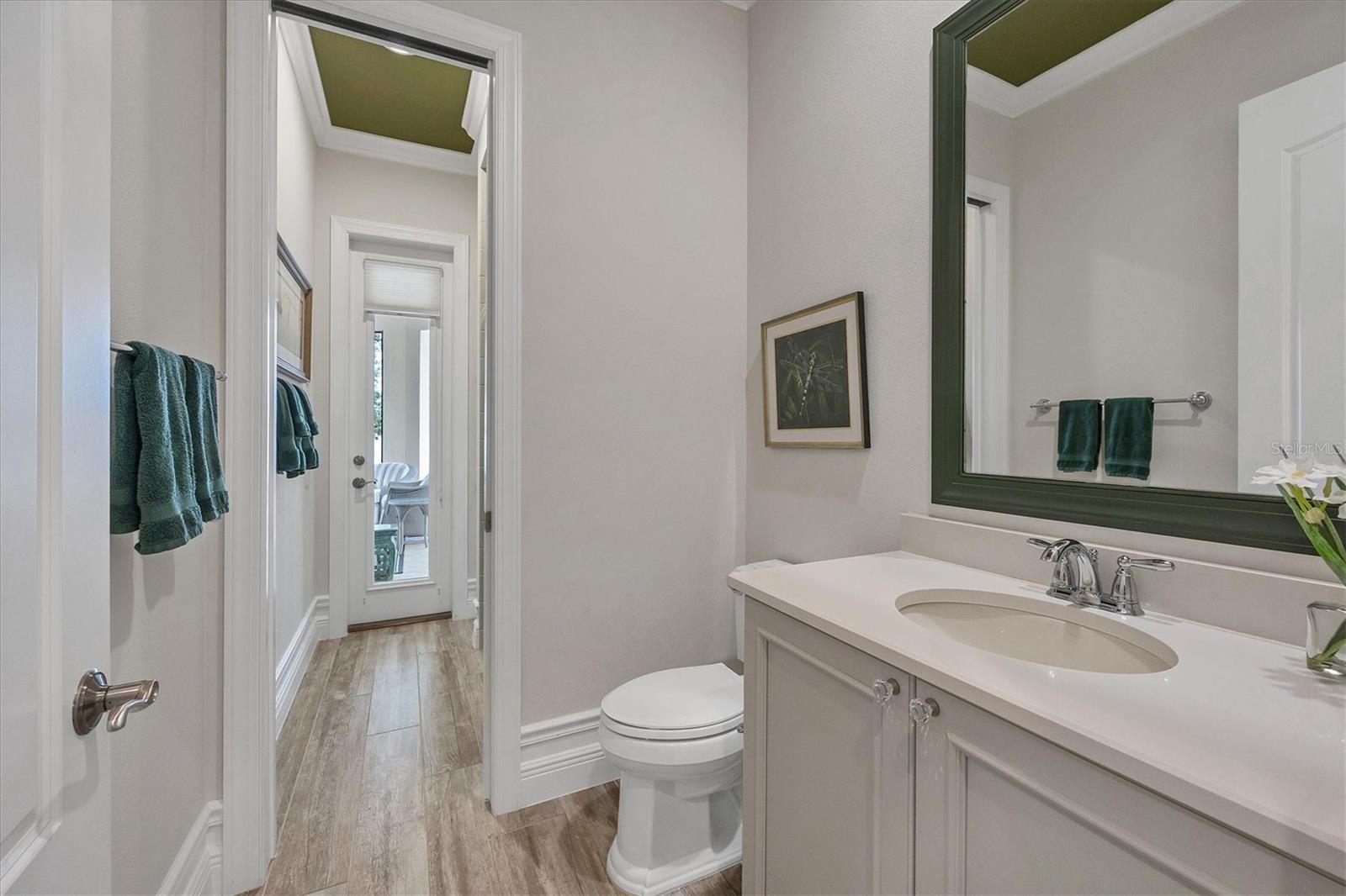 LAKE CLUB PH II - Residential