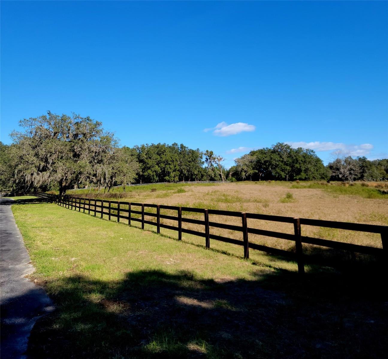 ESTATES AT COTTON PLANT - Land