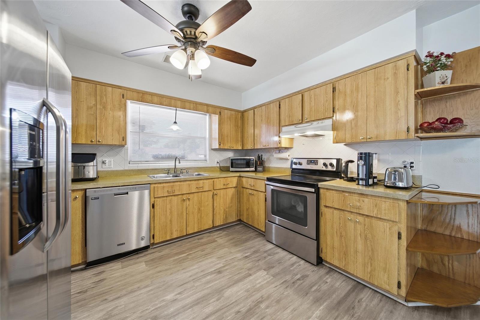 CURLEW CITY - Residential