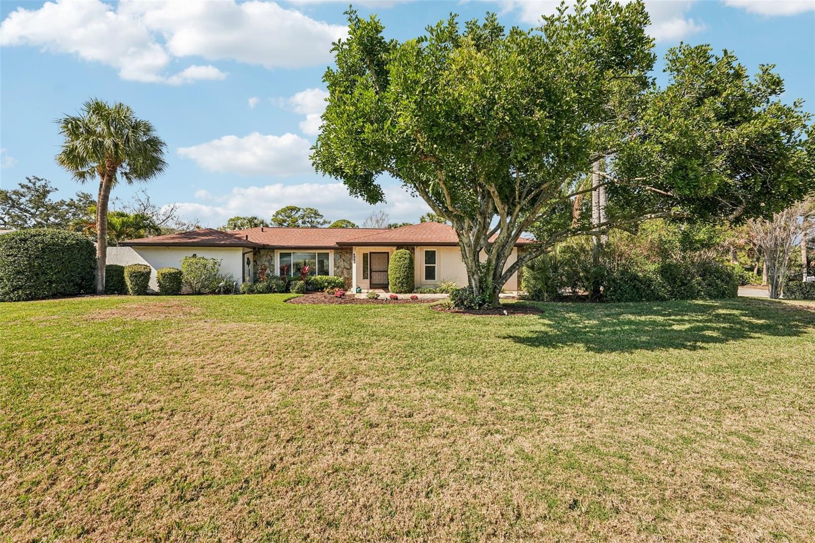 THE MEADOWS - Residential