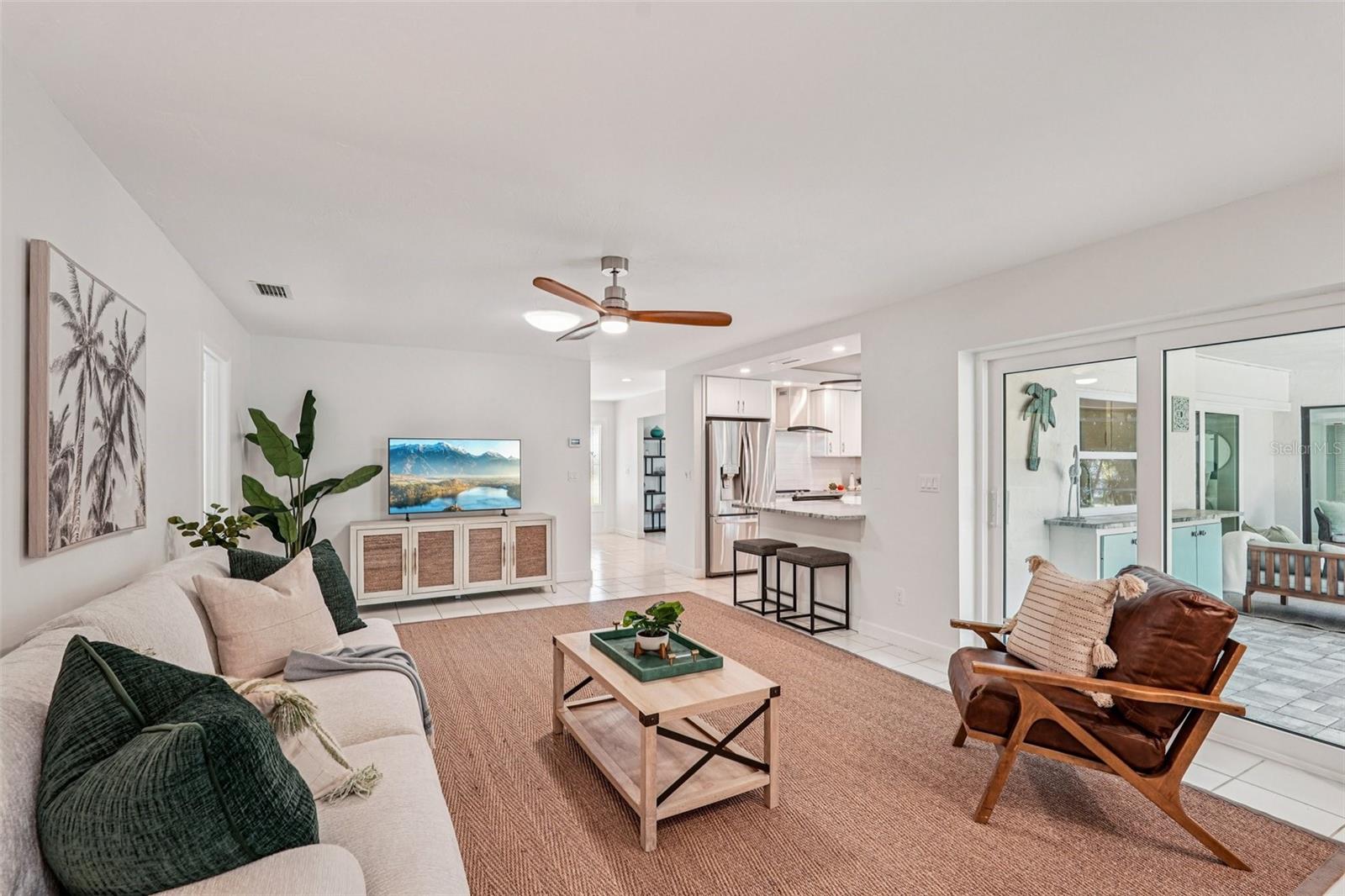 THE MEADOWS - Residential