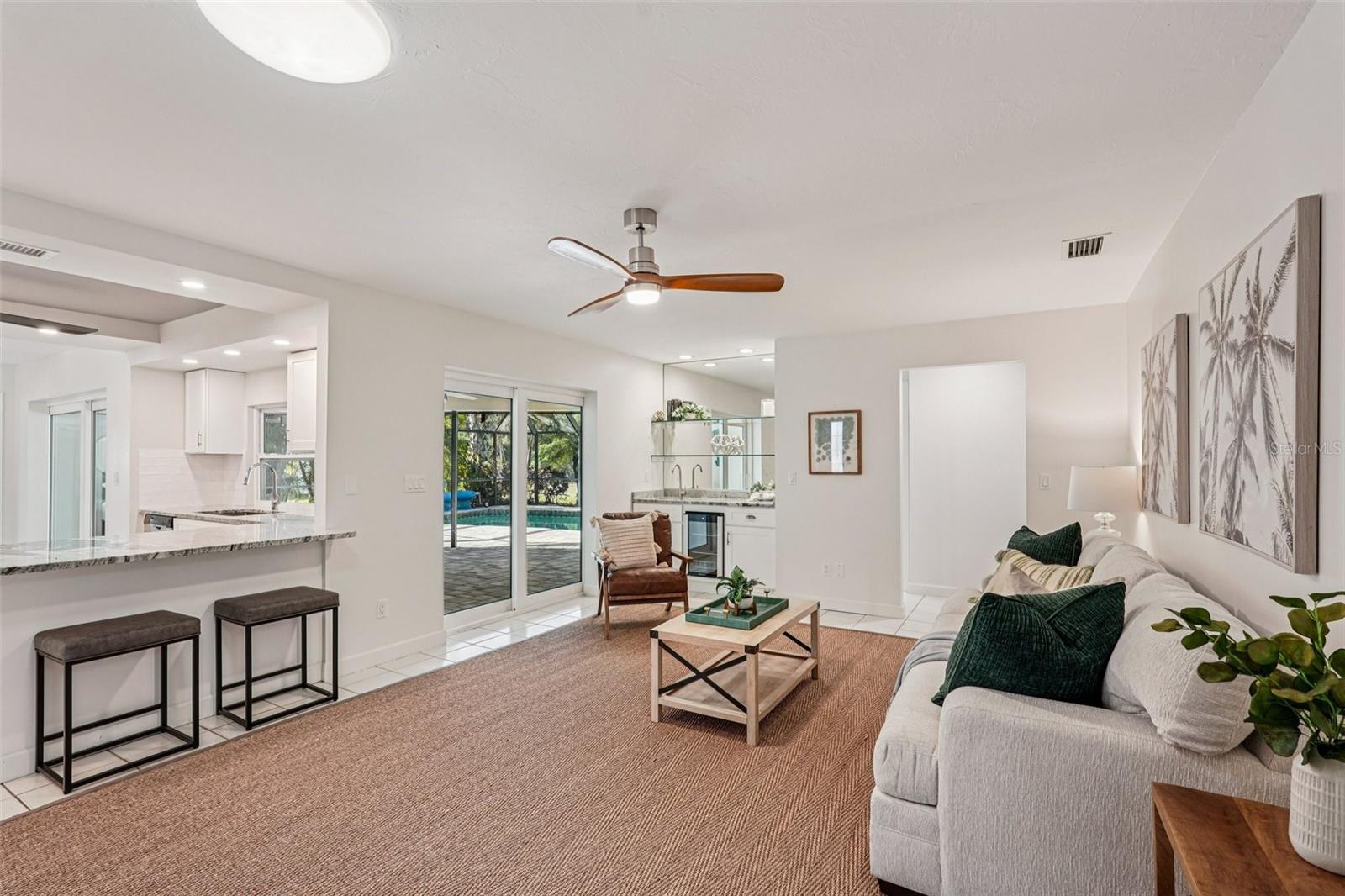 THE MEADOWS - Residential