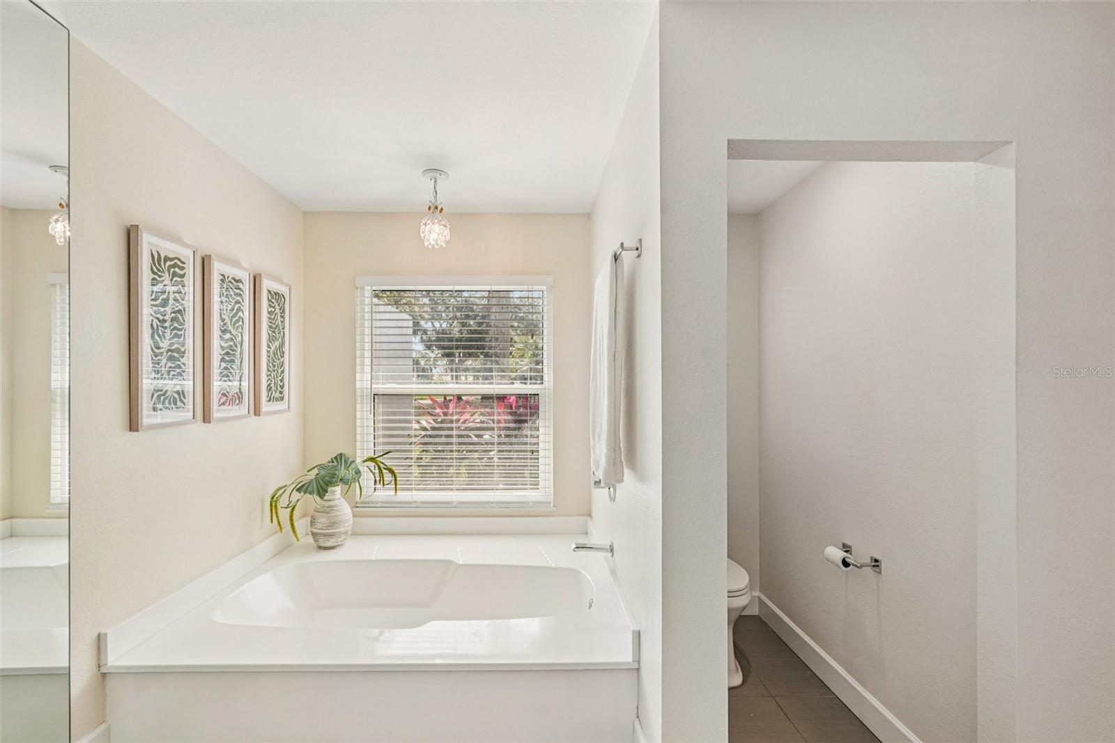 THE MEADOWS - Residential