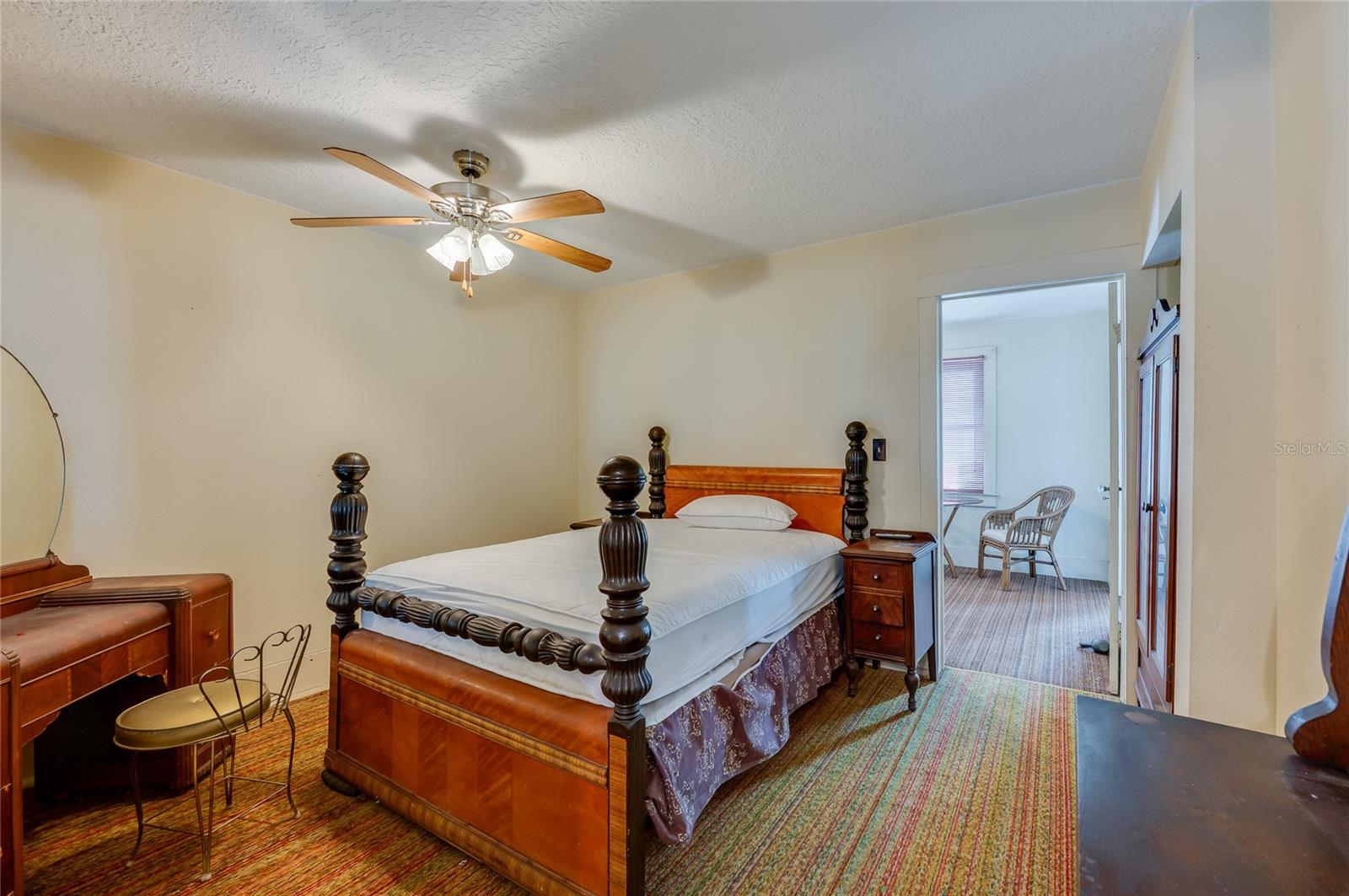 RIVERSIDE PARK - Residential