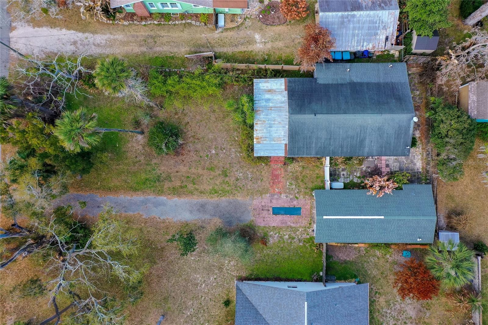 RIVERSIDE PARK - Residential