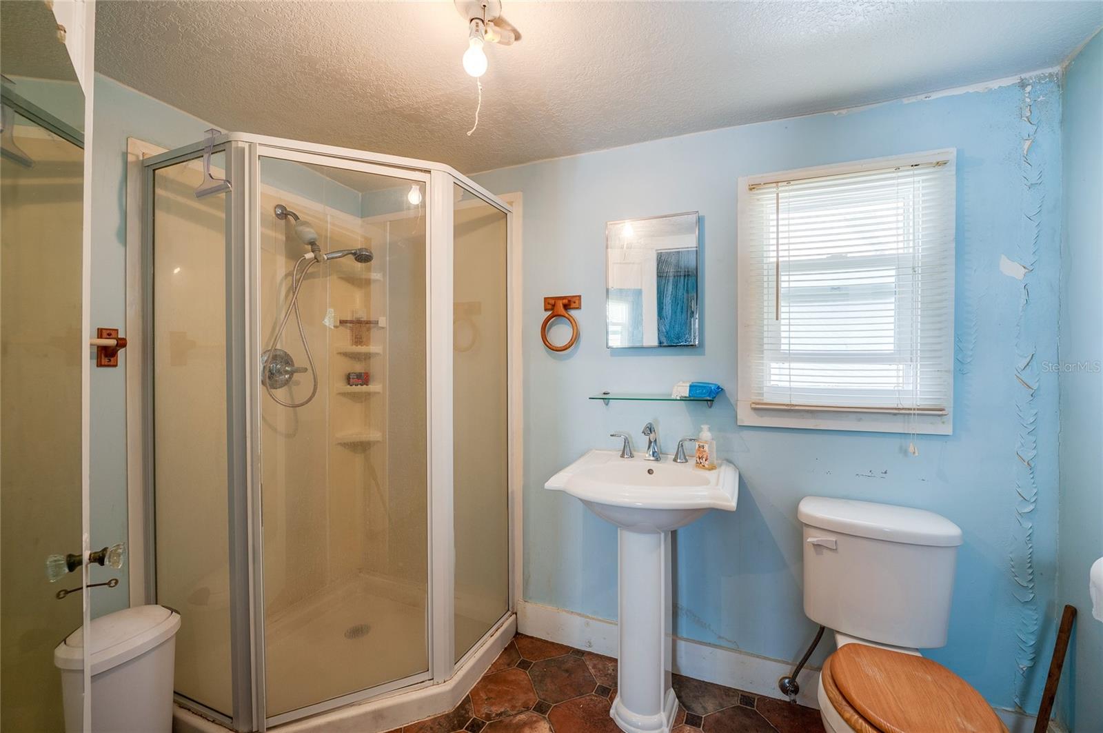 RIVERSIDE PARK - Residential