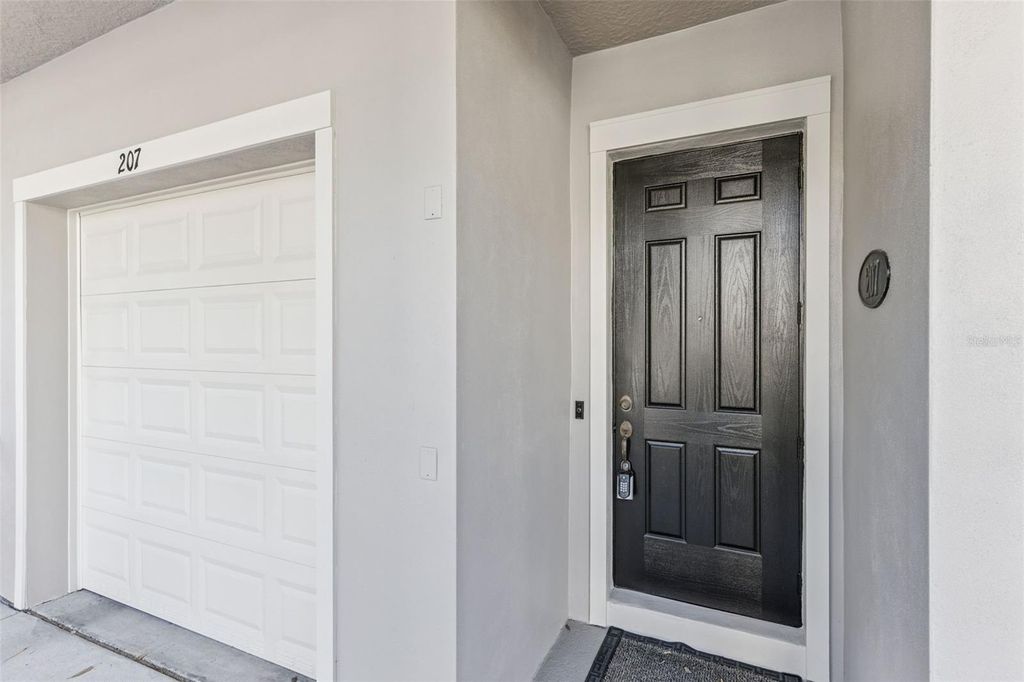 Photo of 1725 Firehouse Ln #207, Orlando, FL 32814 (MLS # O6371663)