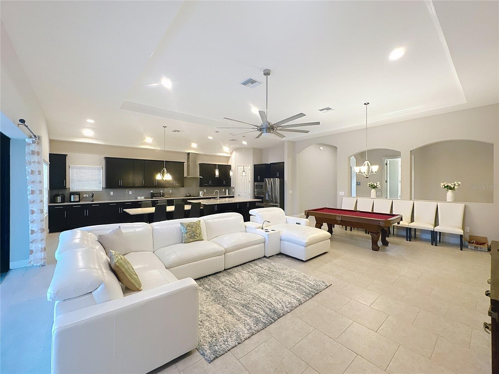 LA COLLINA PH 2A & 2B - Residential