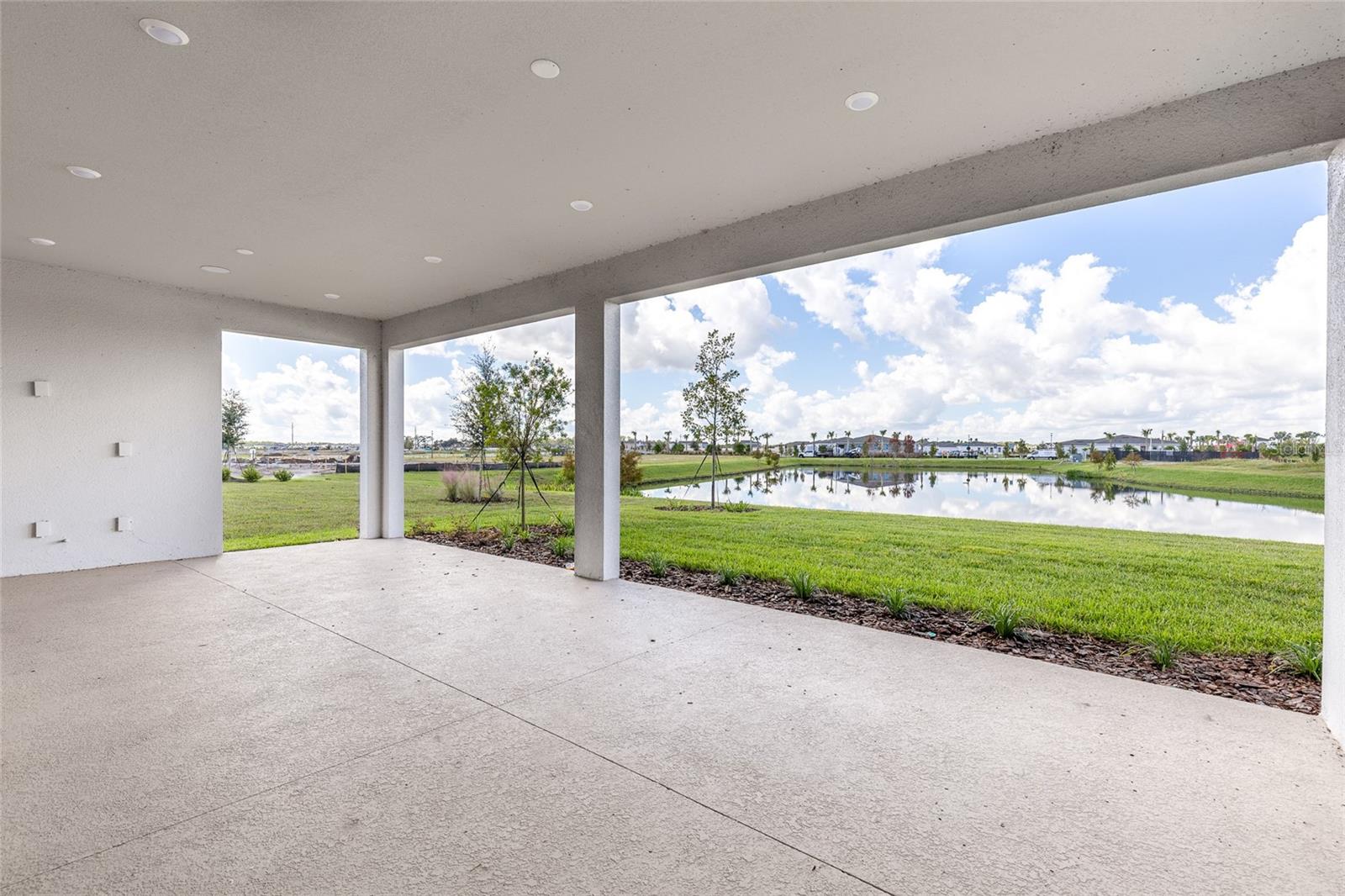 ESPLANADE AT CENTER LAKE RANCH PH 1 - Residential