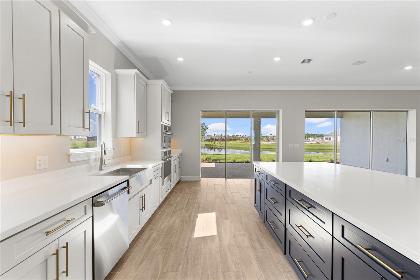 ESPLANADE AT CENTER LAKE RANCH PH 1 - Residential