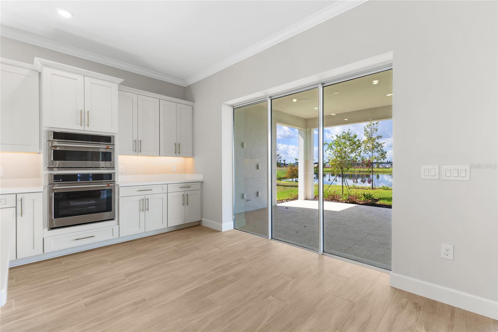 ESPLANADE AT CENTER LAKE RANCH PH 1 - Residential