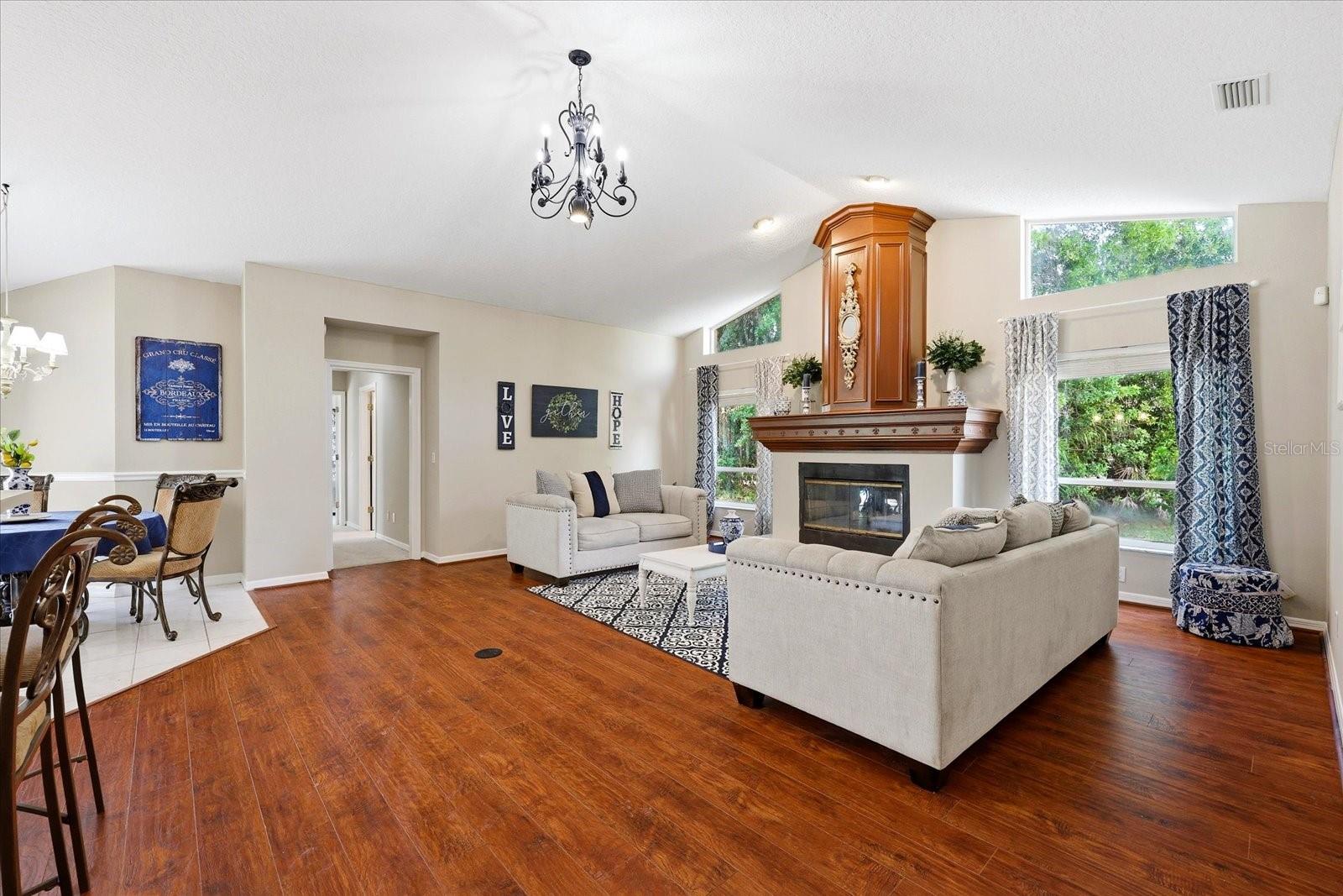 1384 FORESTEDGE BOULEVARD