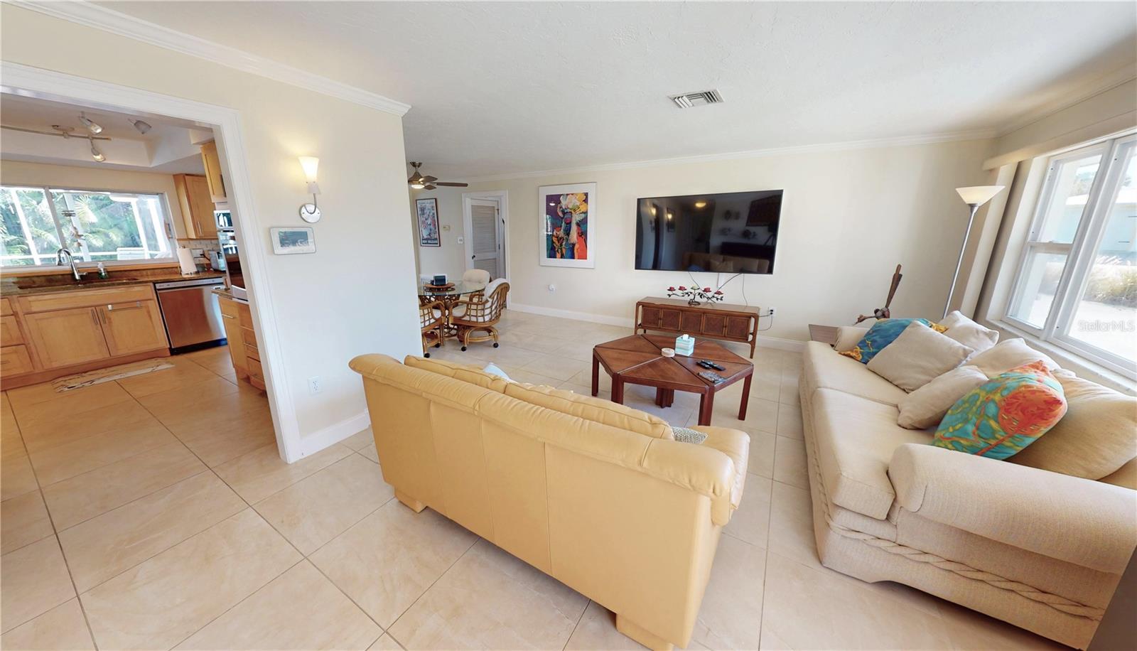 176 DARTMOUTH DRIVE NW