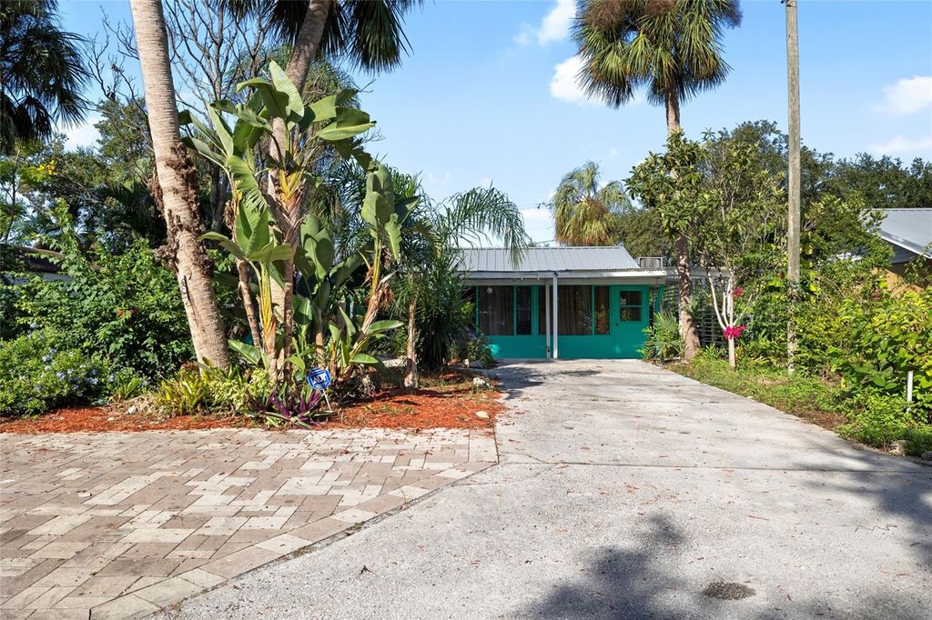 Photo of 8825 Oak Street, Riverview, FL 33578 (MLS # TB8467532)