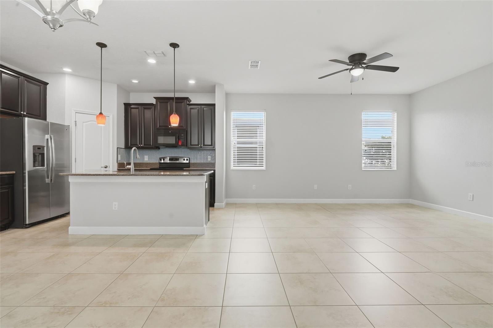 SIGNATURE LAKES PH 3B-4 3B-5 3B- - Residential