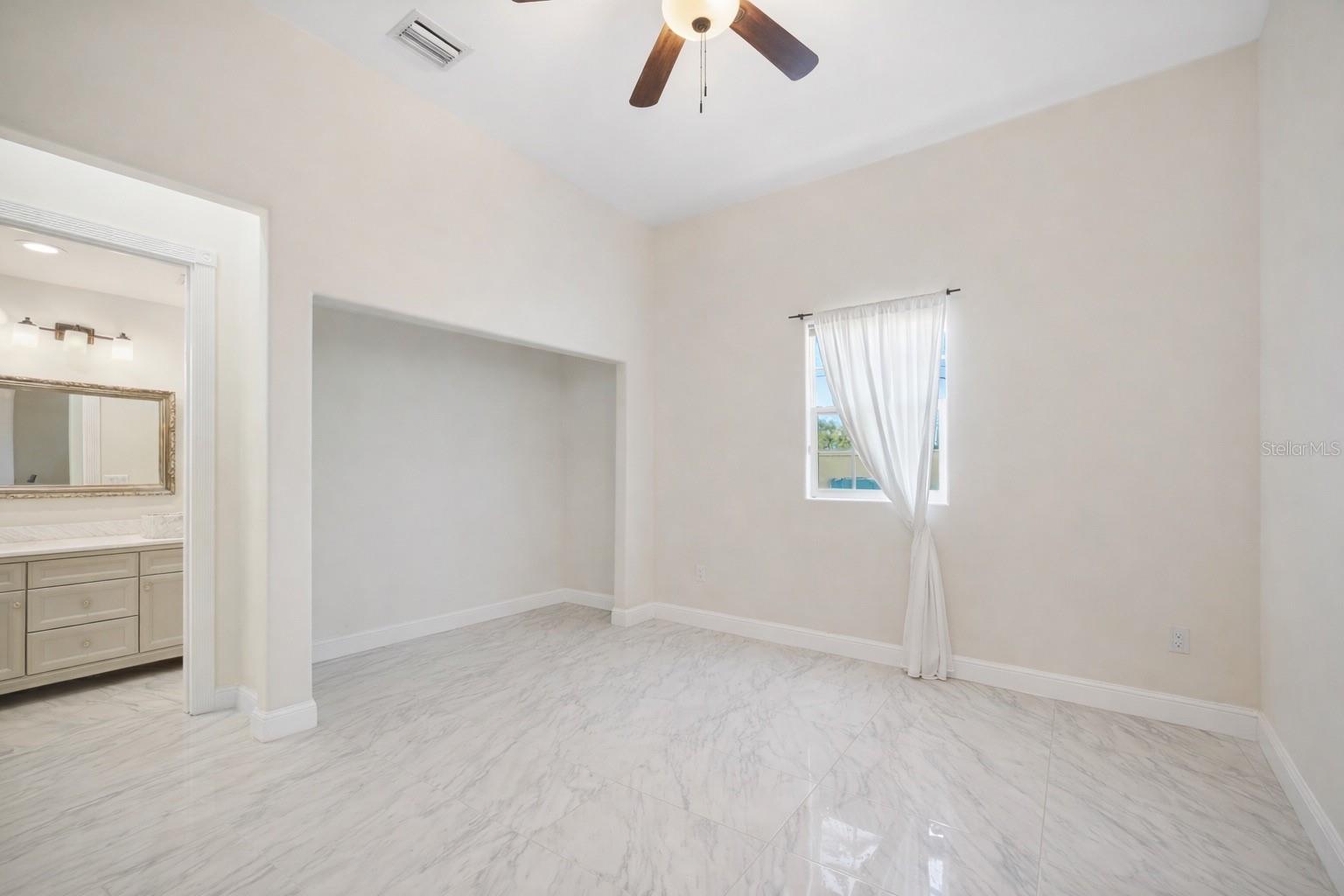 LAKES AT CHRISTINA - Residential