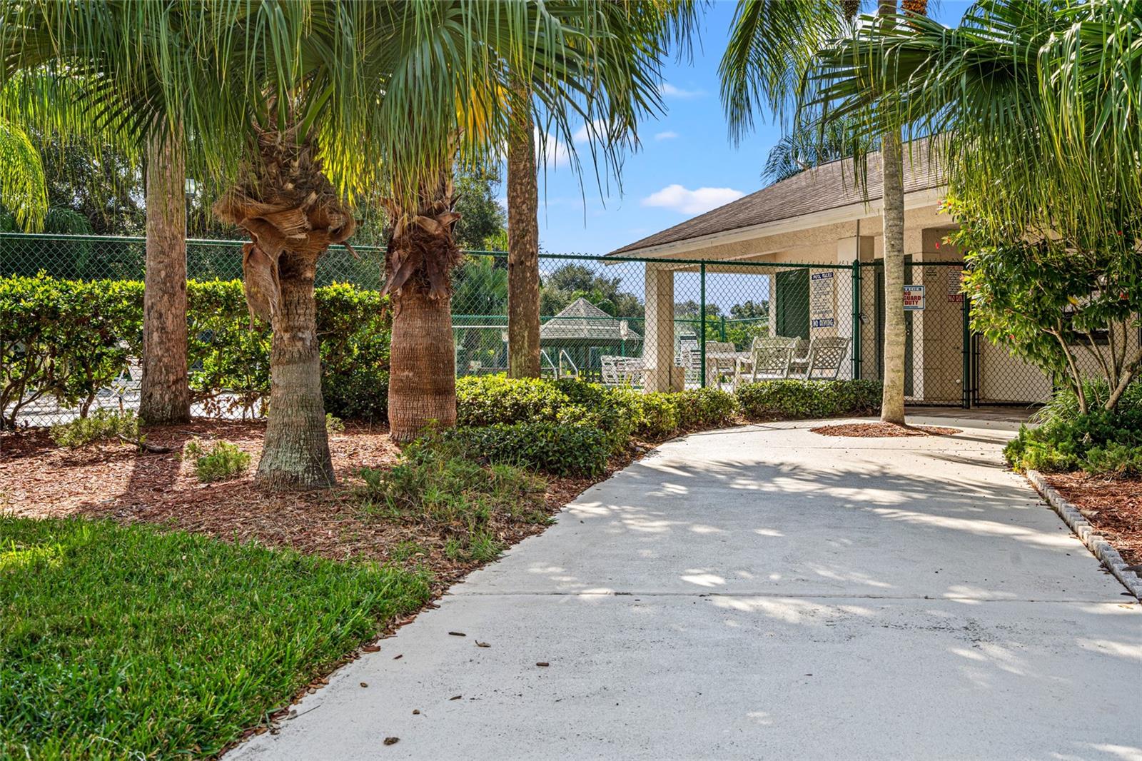 EMERALD BAY - Residential