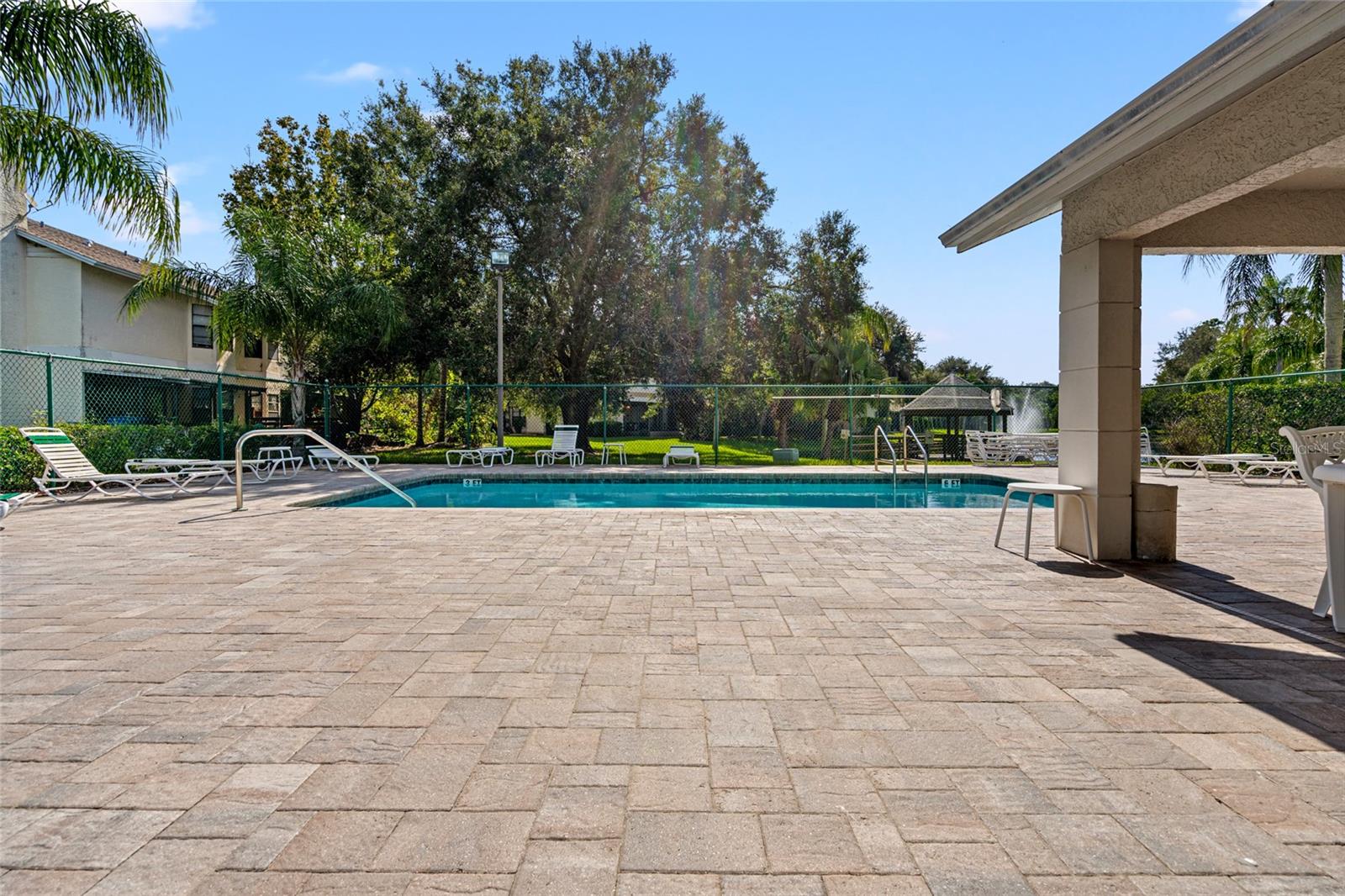 EMERALD BAY - Residential