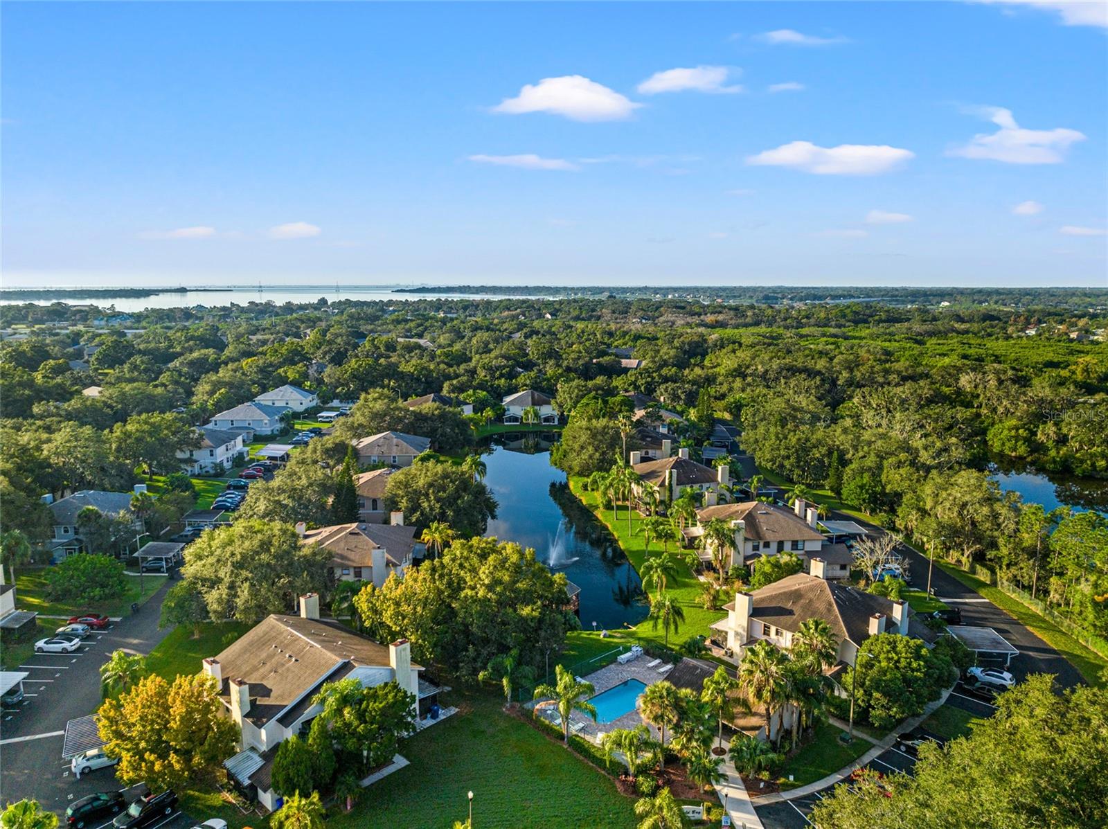 EMERALD BAY - Residential