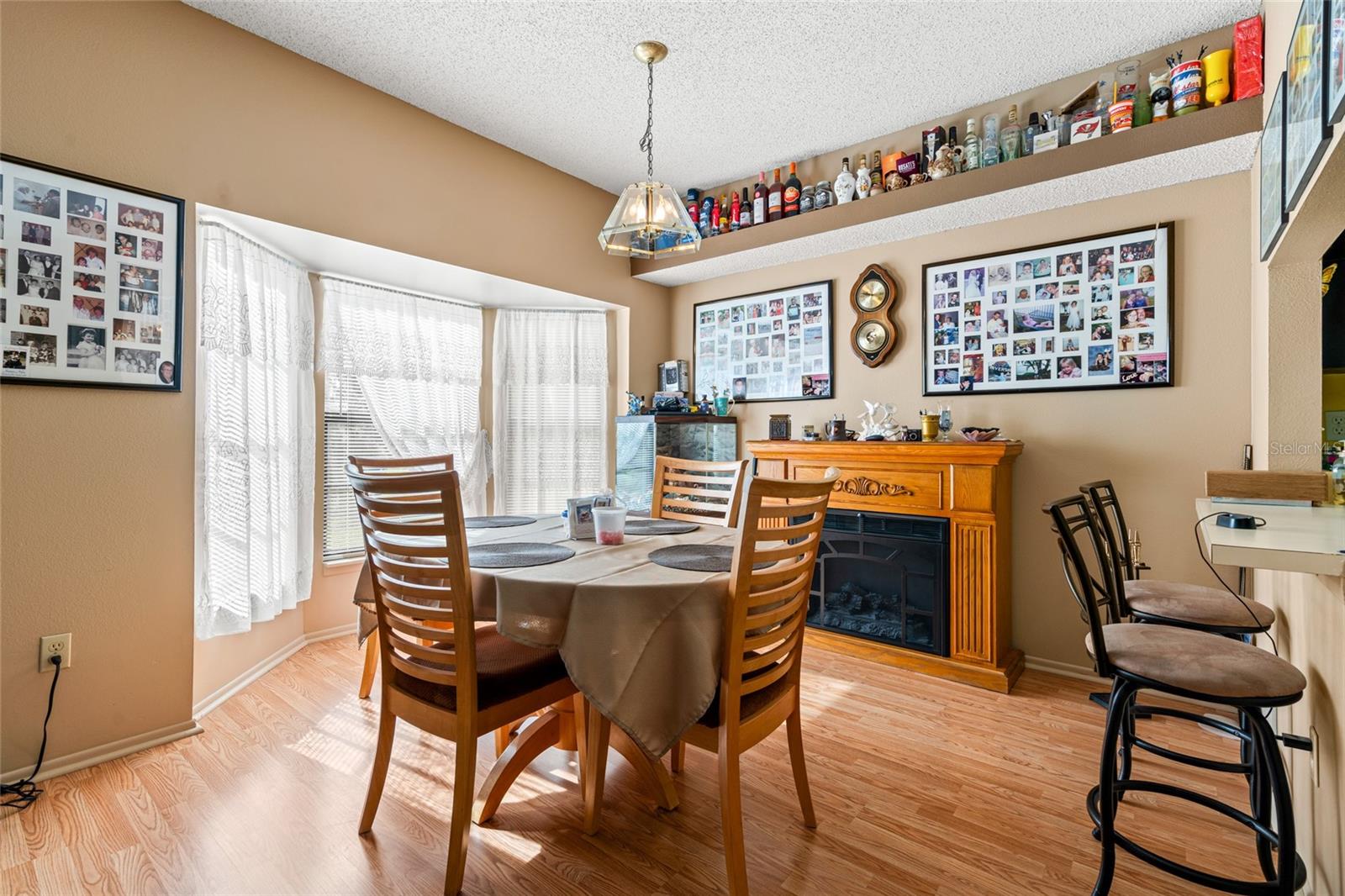 EMERALD BAY - Residential