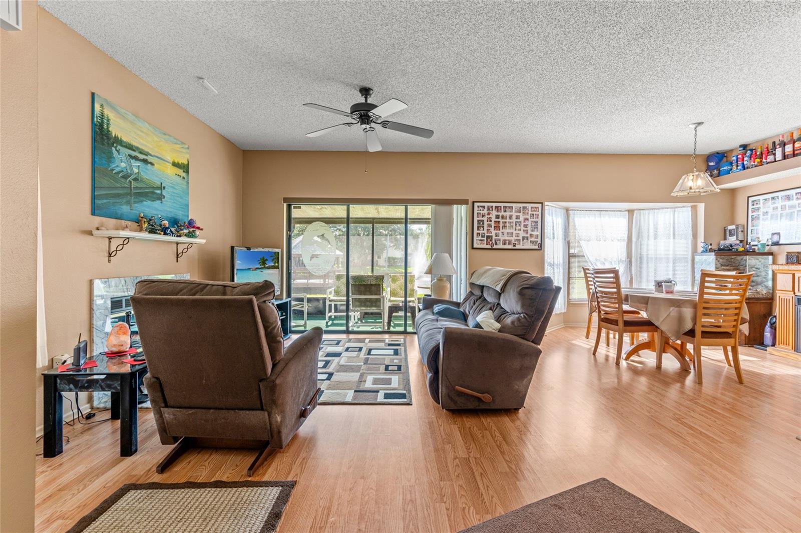 EMERALD BAY - Residential